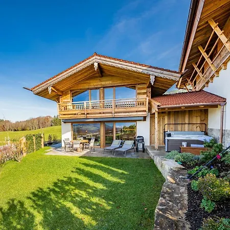 Alm-chalets-samerberg *